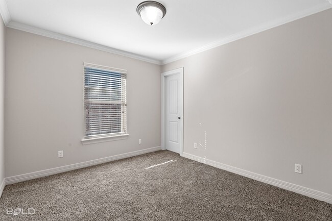 Building Photo - 2370 Tallgrass Cir