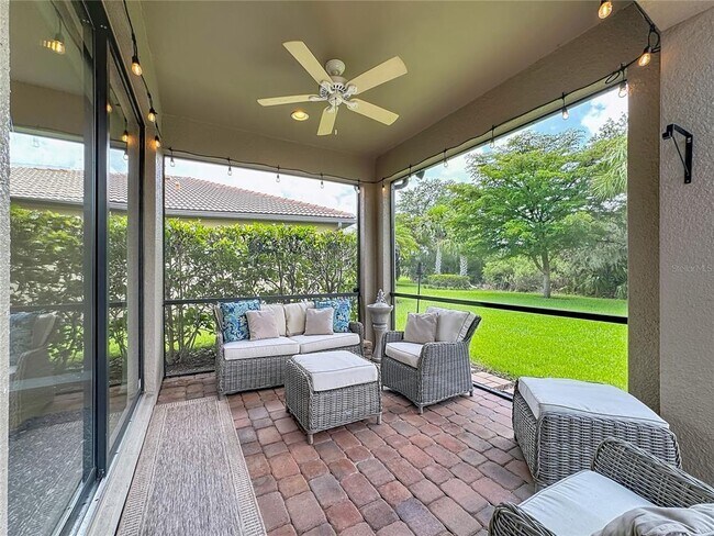 Building Photo - 11230 Sandhill Preserve Dr