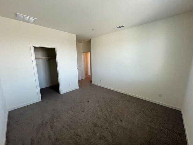 Building Photo - 31053 Catania Cir