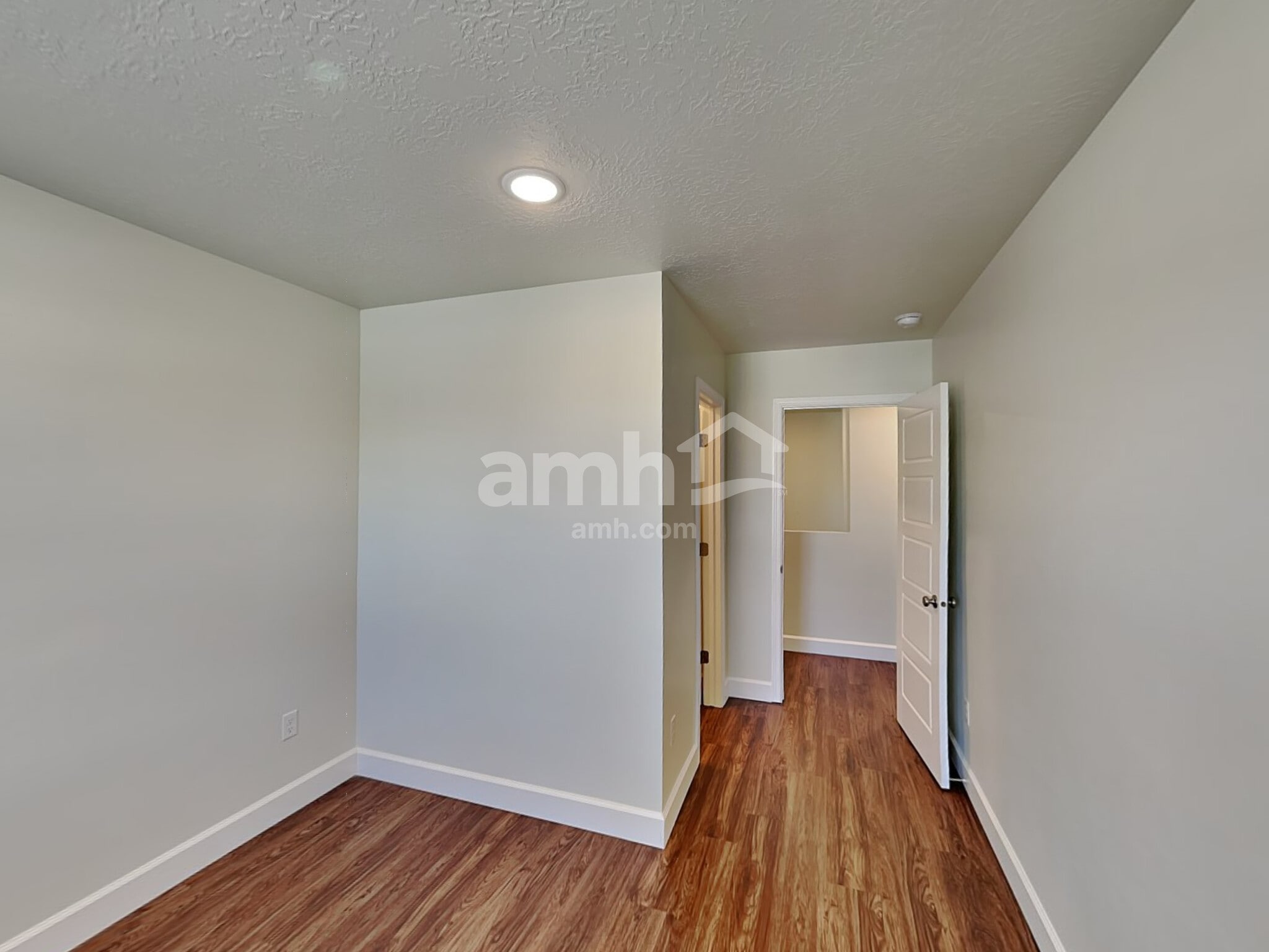 Building Photo - 1339 White St