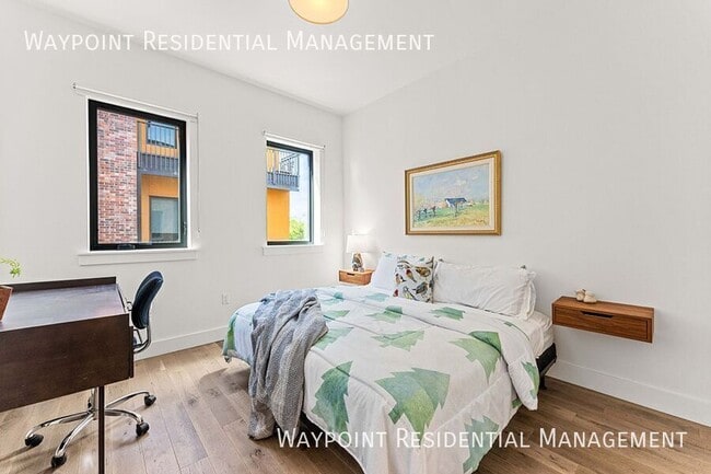 Building Photo - 611 S 8th St