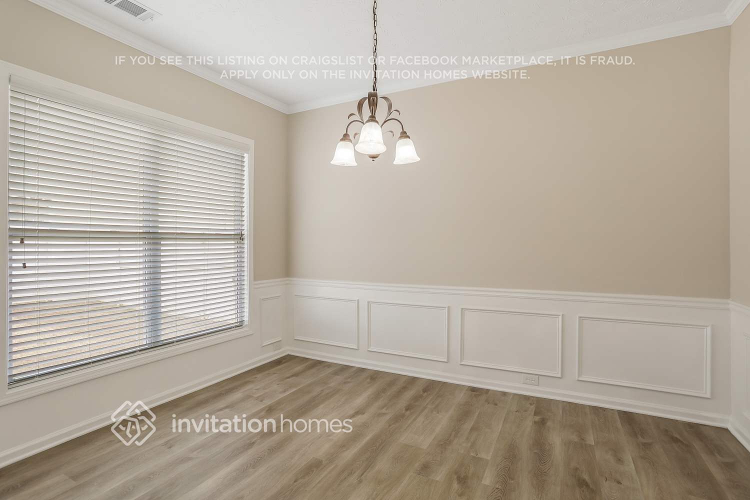 Building Photo - 76 Laurelton Cir