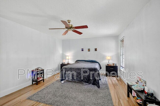 Building Photo - 2700 Yarmouth Dr