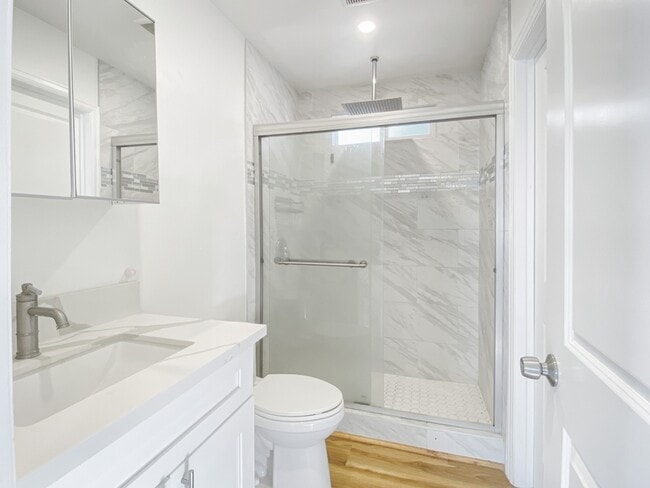 Building Photo - 3013 Vancouver Ave