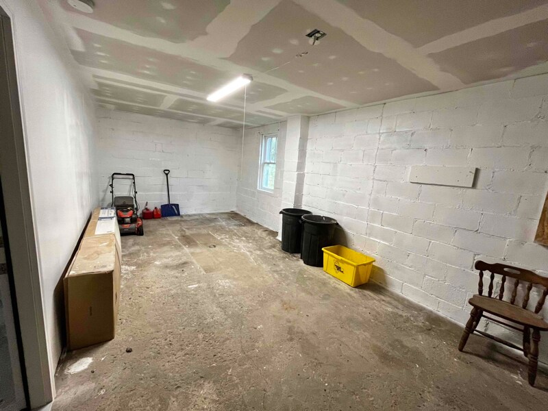 Building Photo - 117 N Arthur Ave