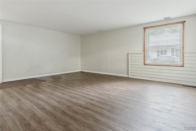 Building Photo - 22000 Admirals Walk