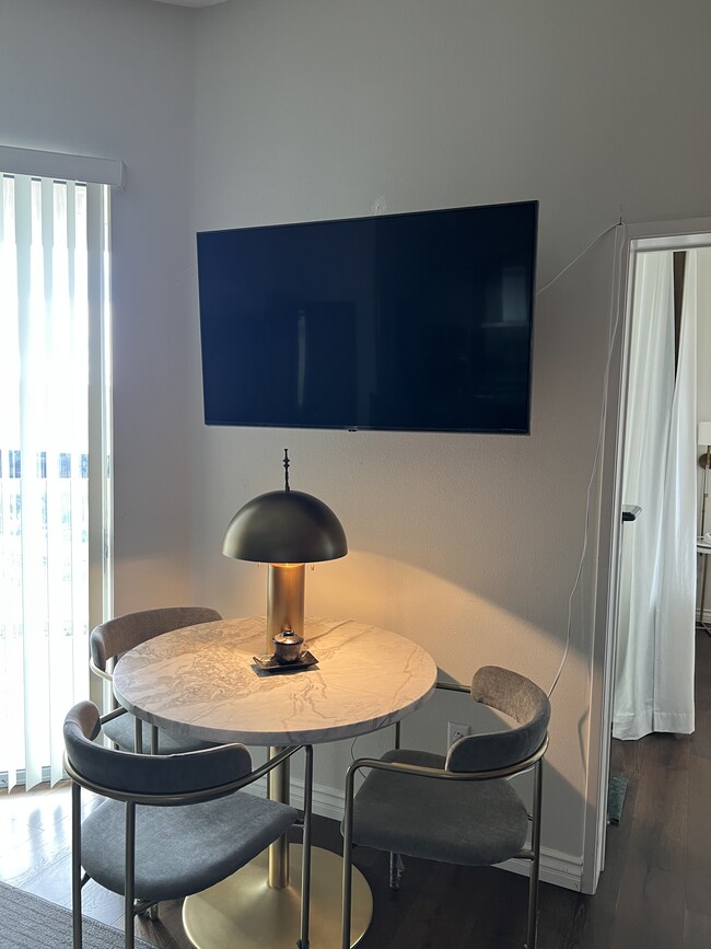 Marble Eating Area - 388 E Ocean Blvd