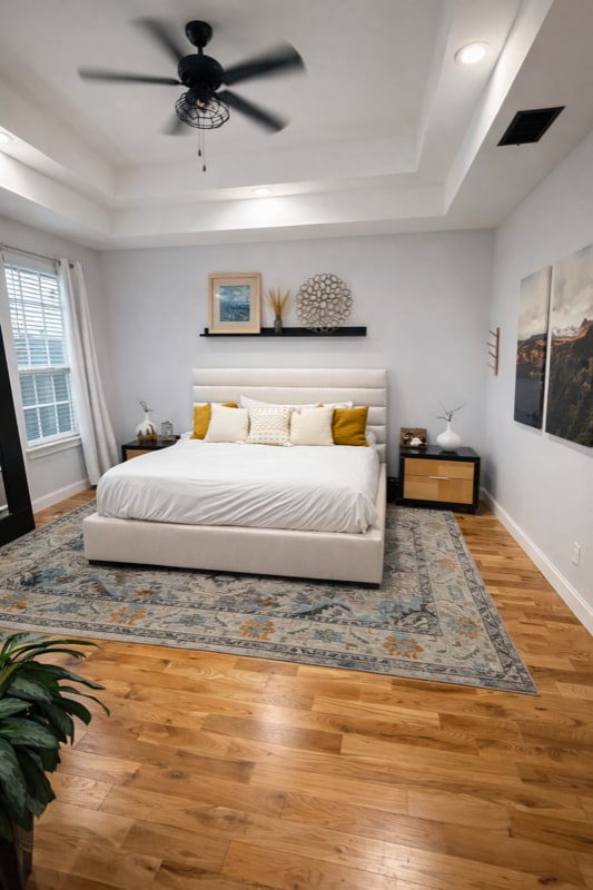 Building Photo - 112 S Army Ave