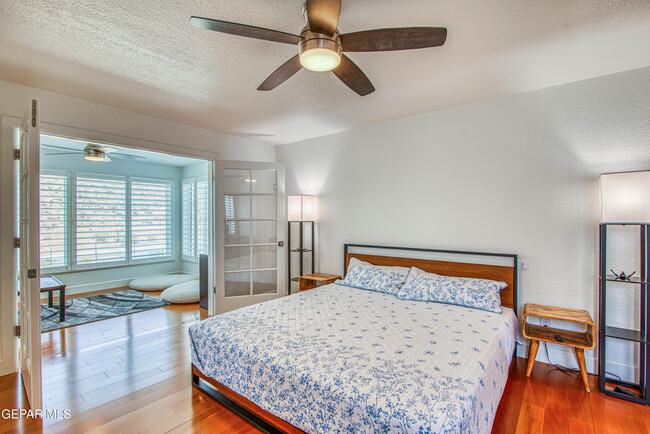 Building Photo - 6205 Brisa Del Mar Dr