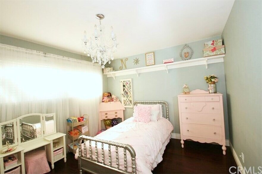 Bedroom - 10304 Cliota St
