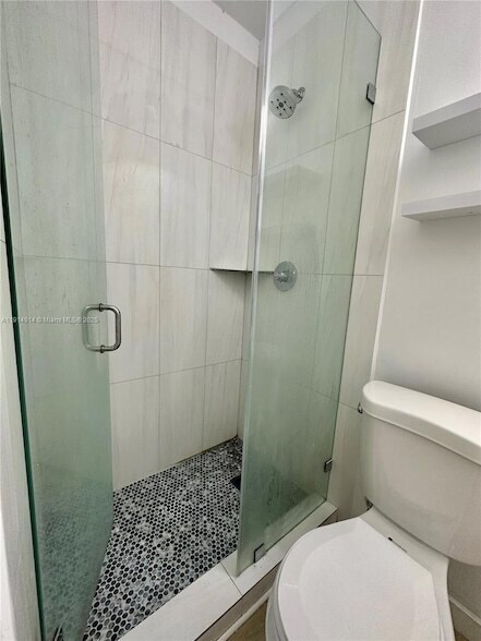 Building Photo - 415 75th St