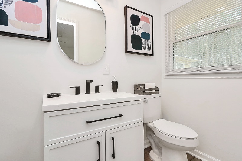 Building Photo - 8025 Wilson Woods Dr