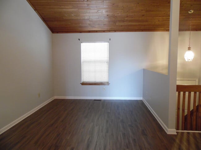 Building Photo - 2556 Crusaders Way