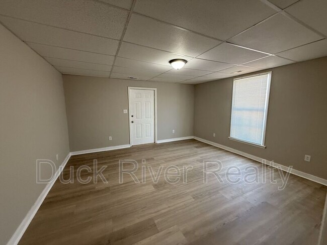 Building Photo - 1409 Highland Ave