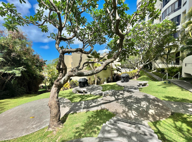 Building Photo - 6770 Hawaii Kai Dr