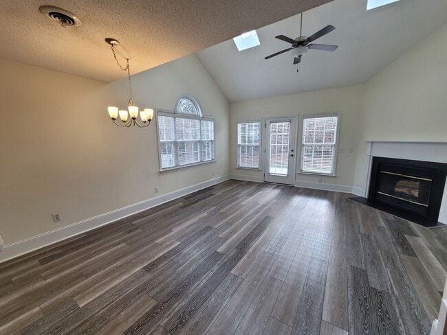 Building Photo - 6211 Wrightsville Ave
