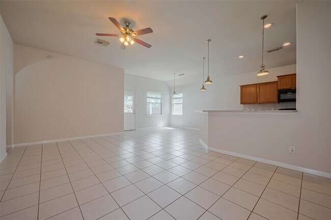 Building Photo - 21406 Rioja Bluff Ln