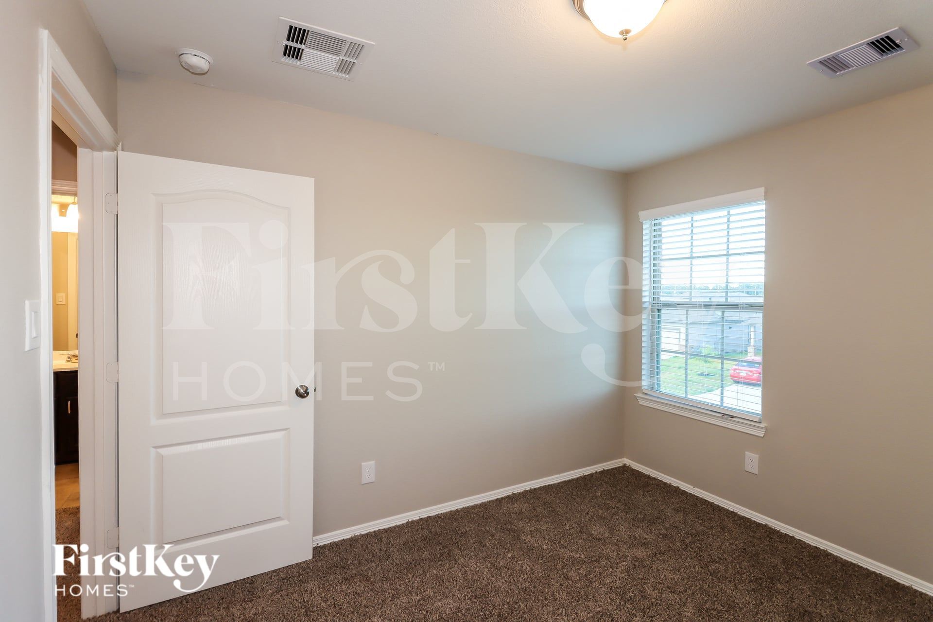 Building Photo - 9935 Yanet Grove Ln