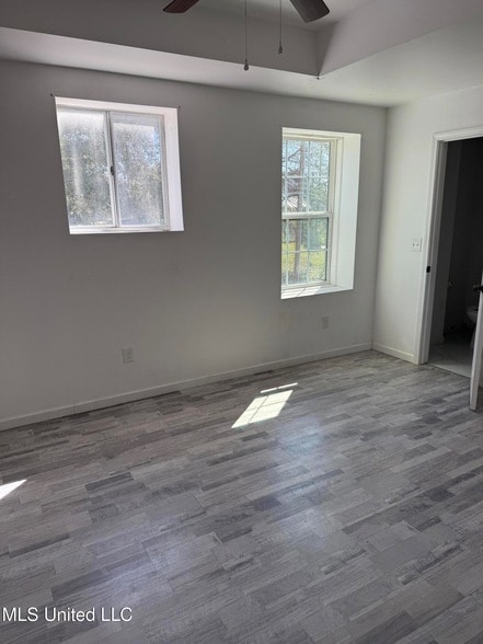 Building Photo - 212 E 2nd St