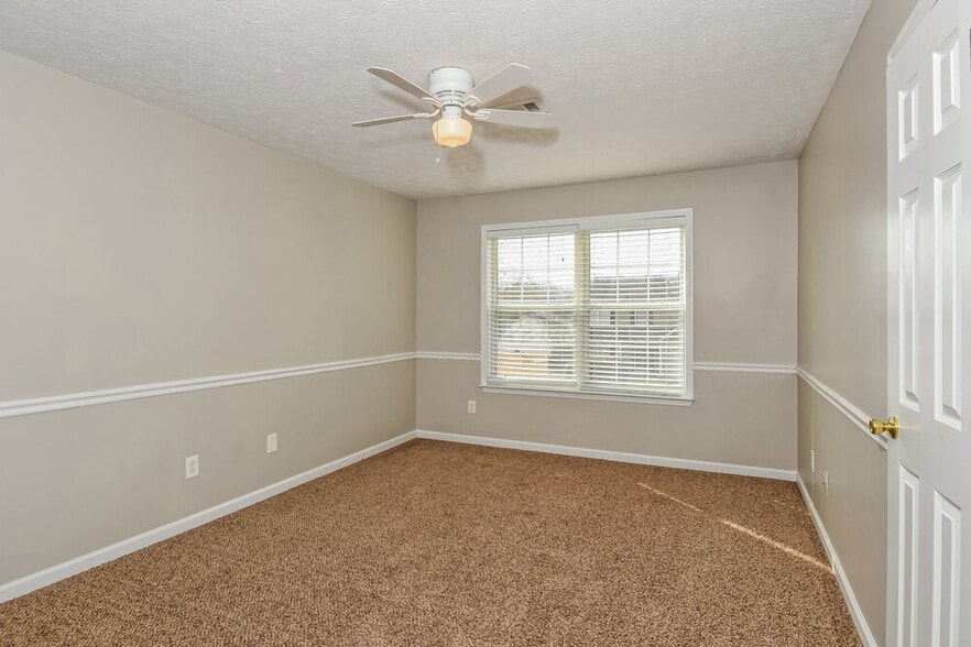 Building Photo - 2779 Evanston Ct