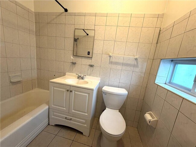 Building Photo - 90-16 Rockaway Beach Blvd