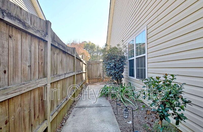 Building Photo - 289 Baldwin Ct