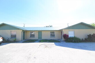 Building Photo - PIKUS (5356 24th Ave SW)