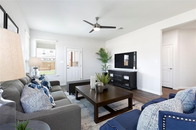 Building Photo - 1103 Aspen Grove Dr