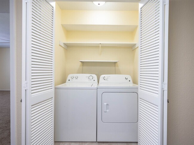 Building Photo - 14515 Wunderlich Dr