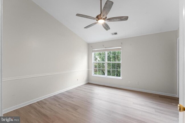 Building Photo - 3336 Fordington Pl