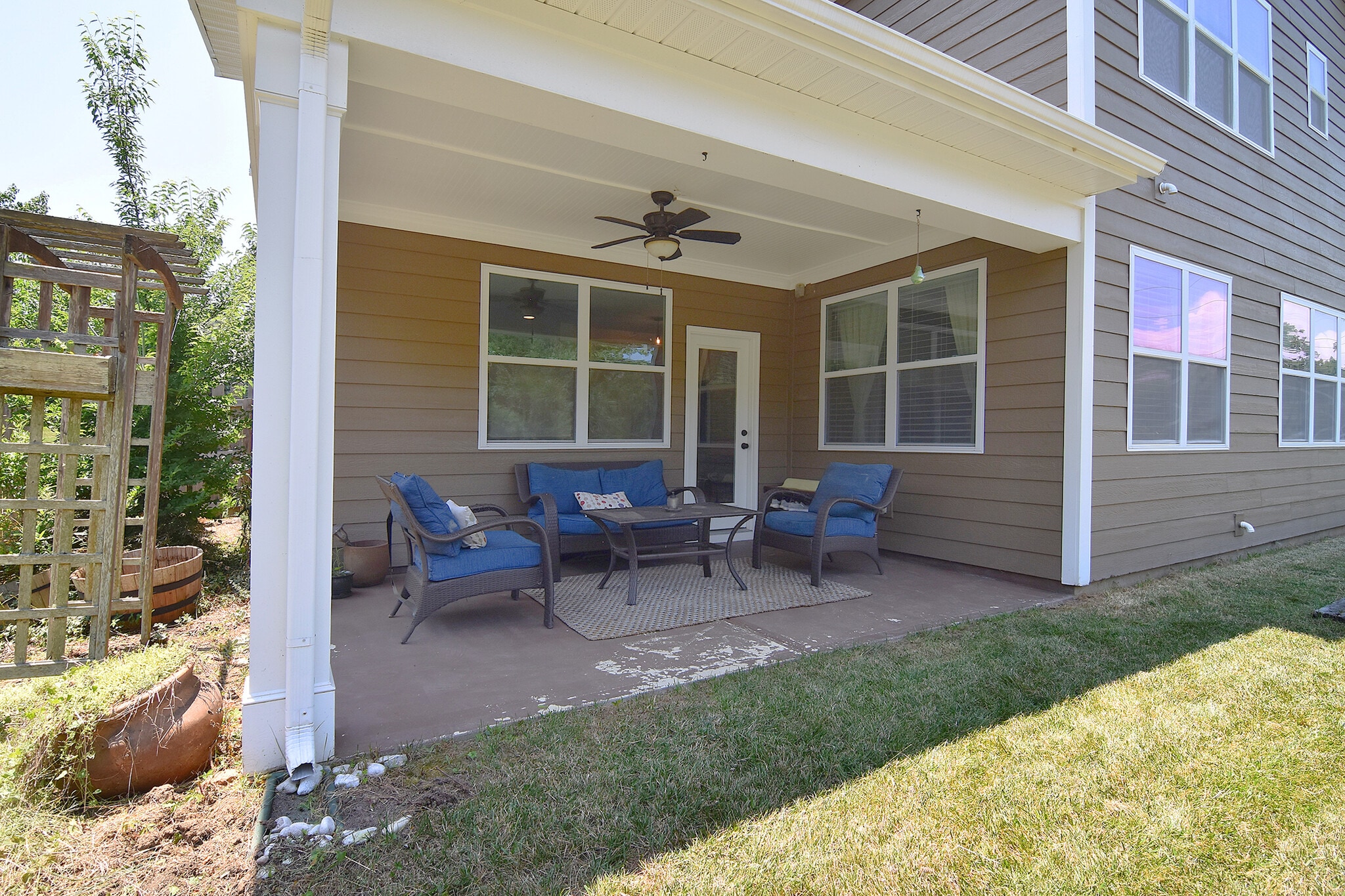 Building Photo - 408 Sweet Shrub Ct NW