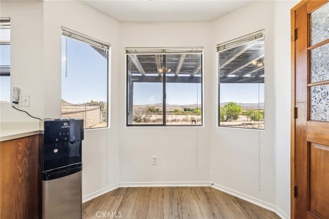 Building Photo - 26323 Corona Dr