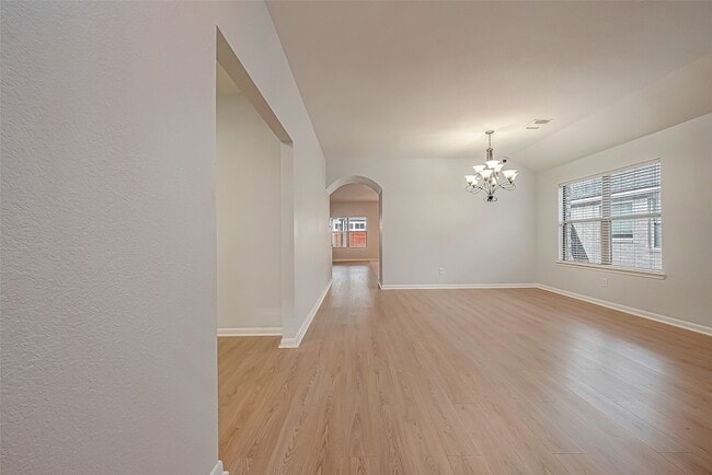 Building Photo - 1922 Bevington Oaks Cir