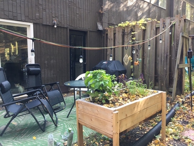 deck in backyard - 12 Charles St