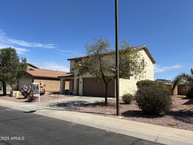 Building Photo - 7287 S Sunrise Way