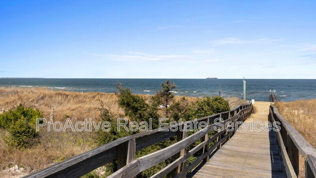 Building Photo - 3805 Pleasant Ave