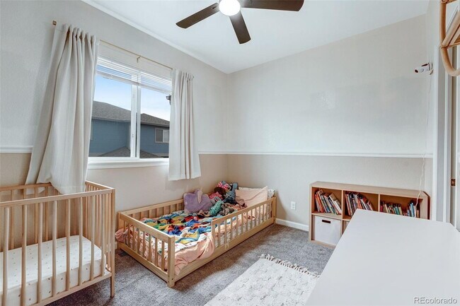 Building Photo - "Charming 2-Bed Townhouse Retreat with 2.5 Baths in Brighton!"