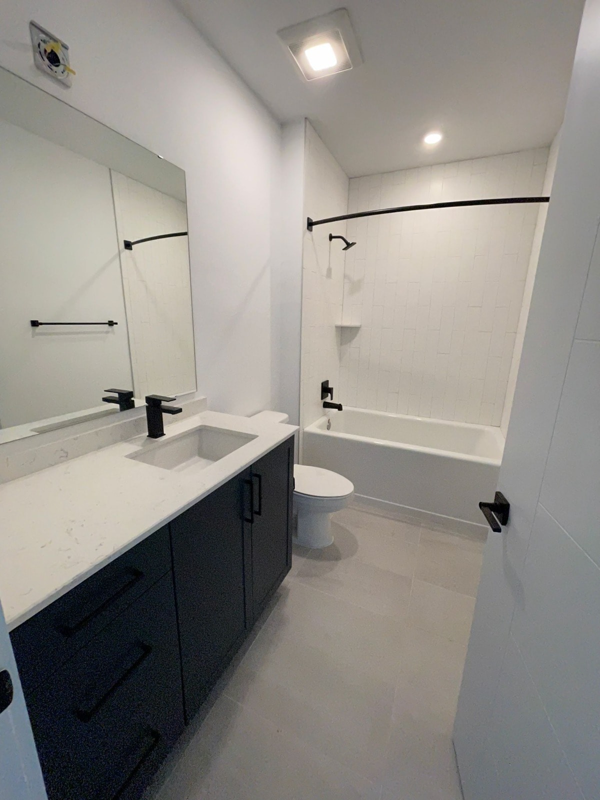 Building Photo - 147 NW 32nd St