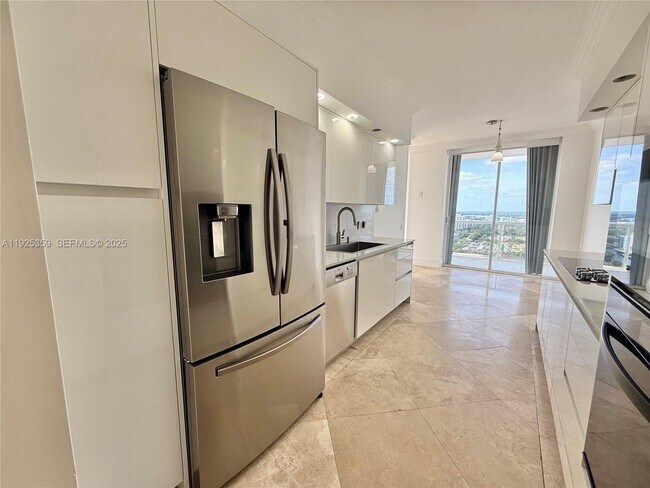 Building Photo - 3801 NE 207th St