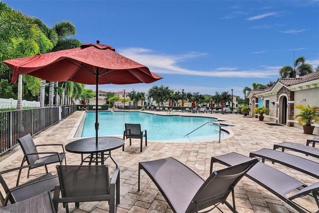 Building Photo - 760 NE 193rd Terrace