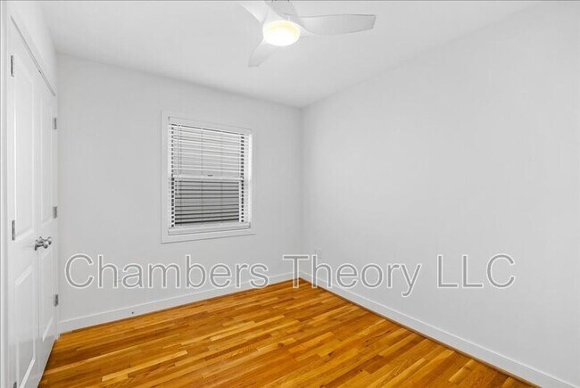 Building Photo - 220 2nd St SE