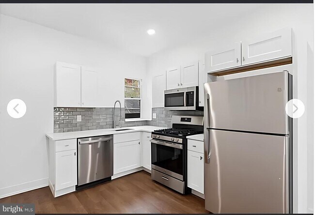 Building Photo - 5022 Ogden St