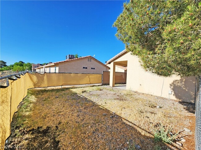 Building Photo - 1041 Marne Ct