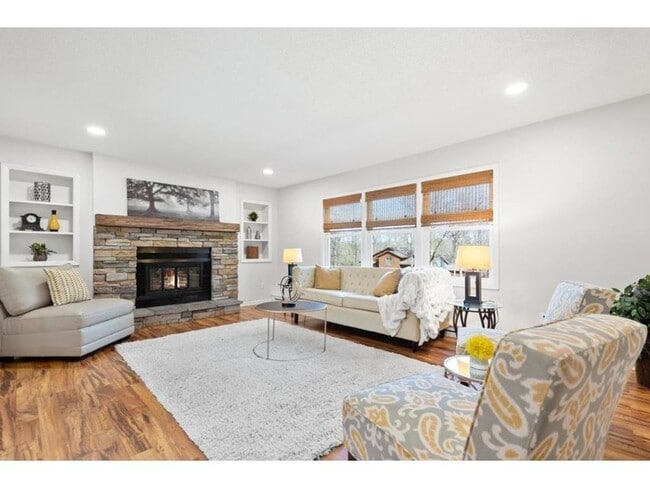 Building Photo - 25455 Nelsine Dr