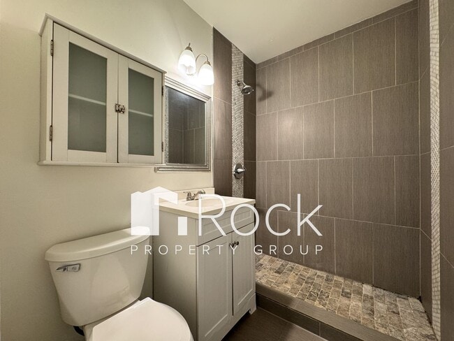 Building Photo - Remodeled Historic Home Near the Capitol, Uptown, Midtown and Paseo districts