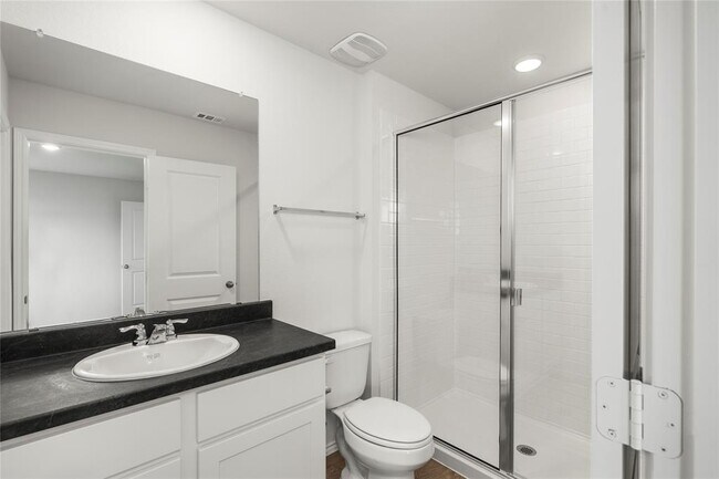 Building Photo - 111 Kendall Ln