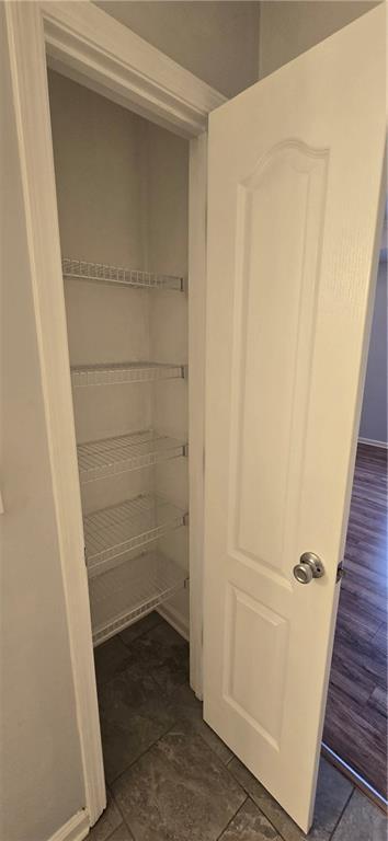 Building Photo - 232 Valley Xing