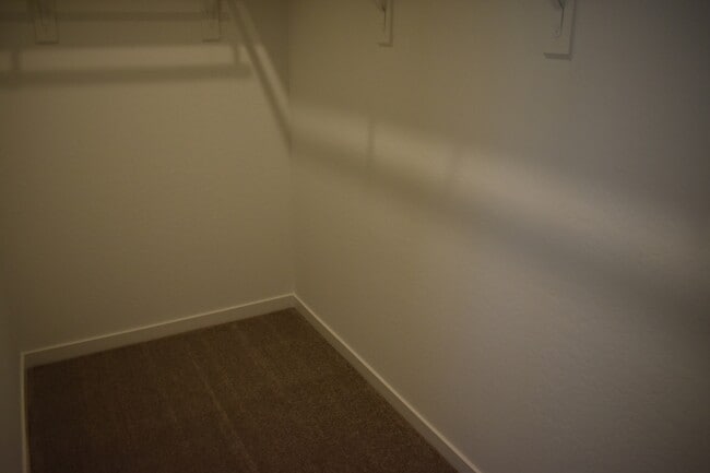 Building Photo - 4481 N San Miguel Ave