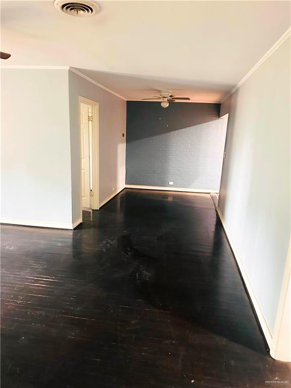 Building Photo - 23 Vine Ave