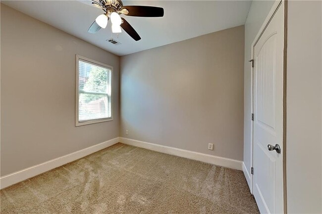 Building Photo - 5145 Roseman Trail